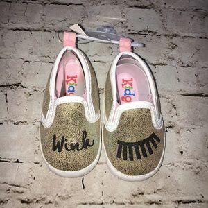 Kidgets NWT Baby Girl Shoes 6-12 Month